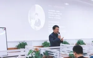 锐迅•东锋网干总：从“三无”品牌到Google优秀案例，都源于一个勇敢的开始